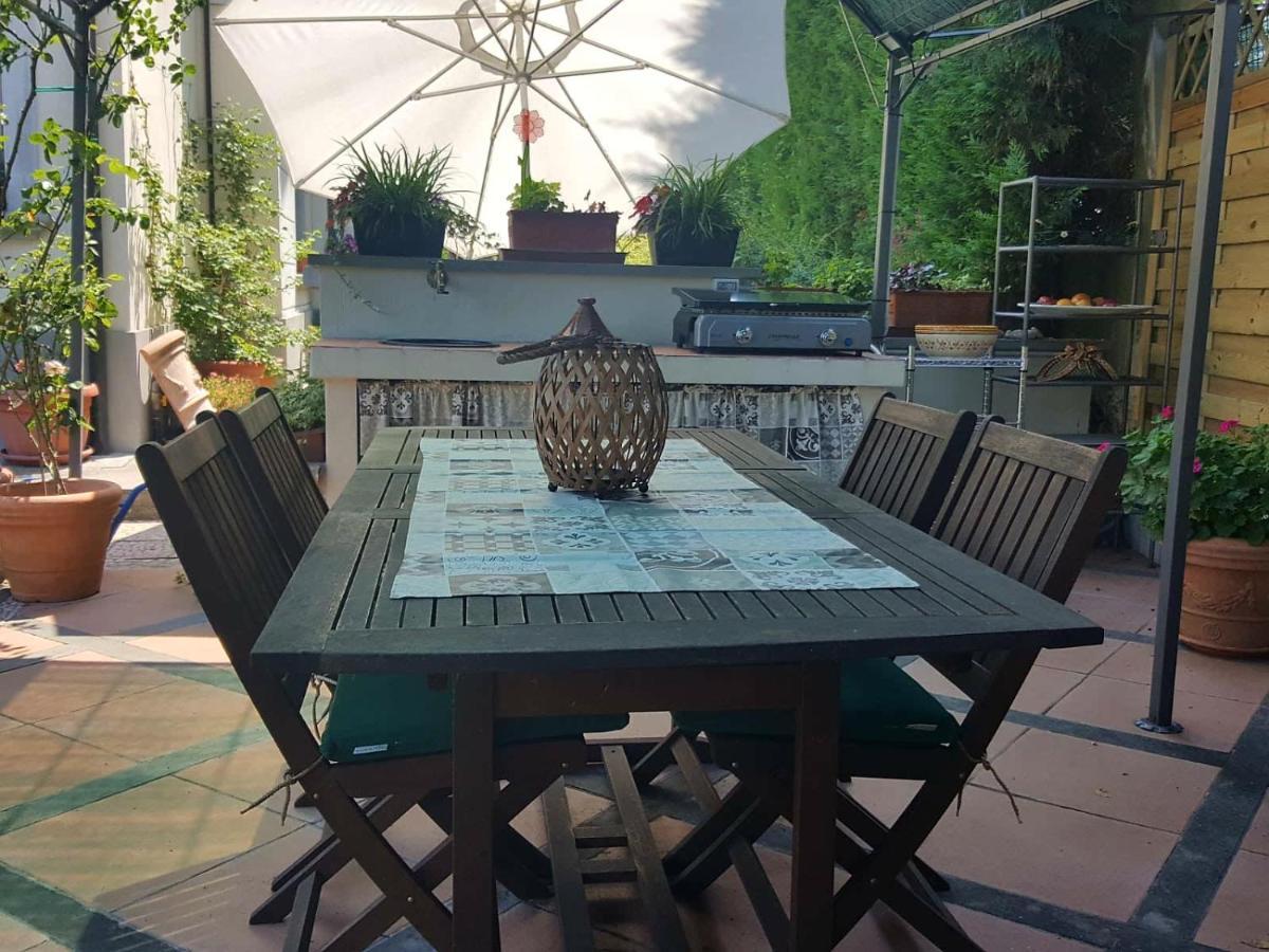 La Terrazza Sui Vigneti-Rovescala Bed & Breakfast San Damiano al Colle Exterior foto