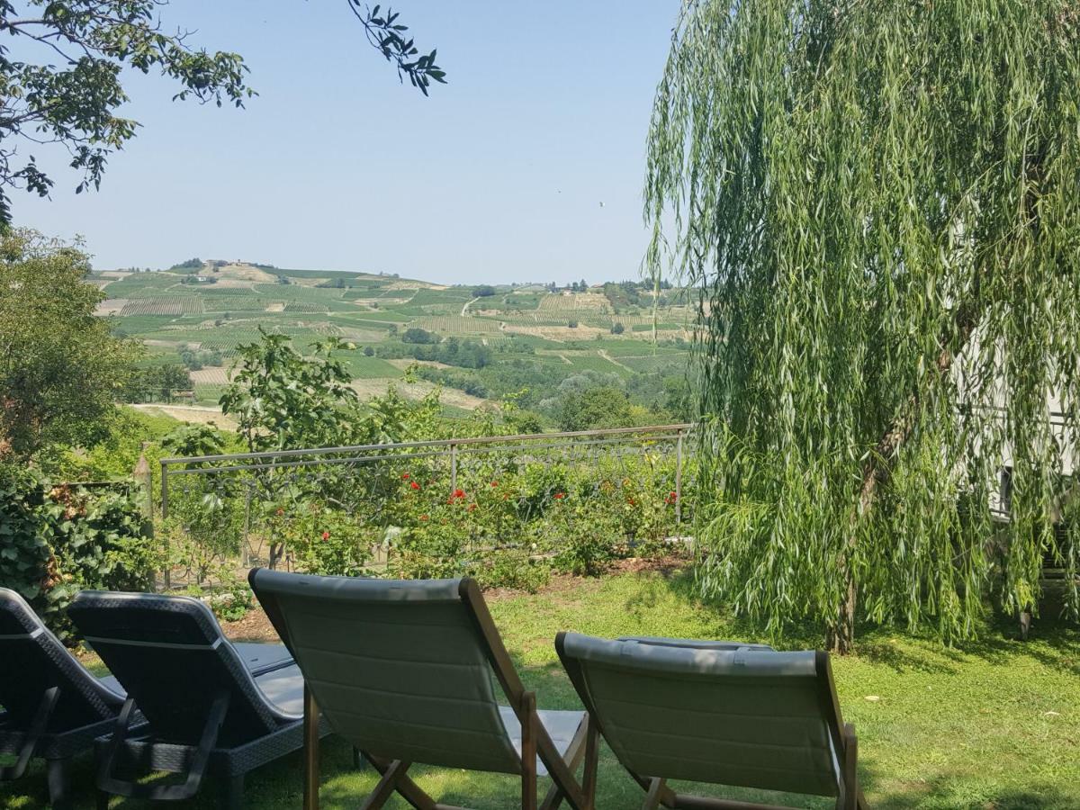 La Terrazza Sui Vigneti-Rovescala Bed & Breakfast San Damiano al Colle Exterior foto