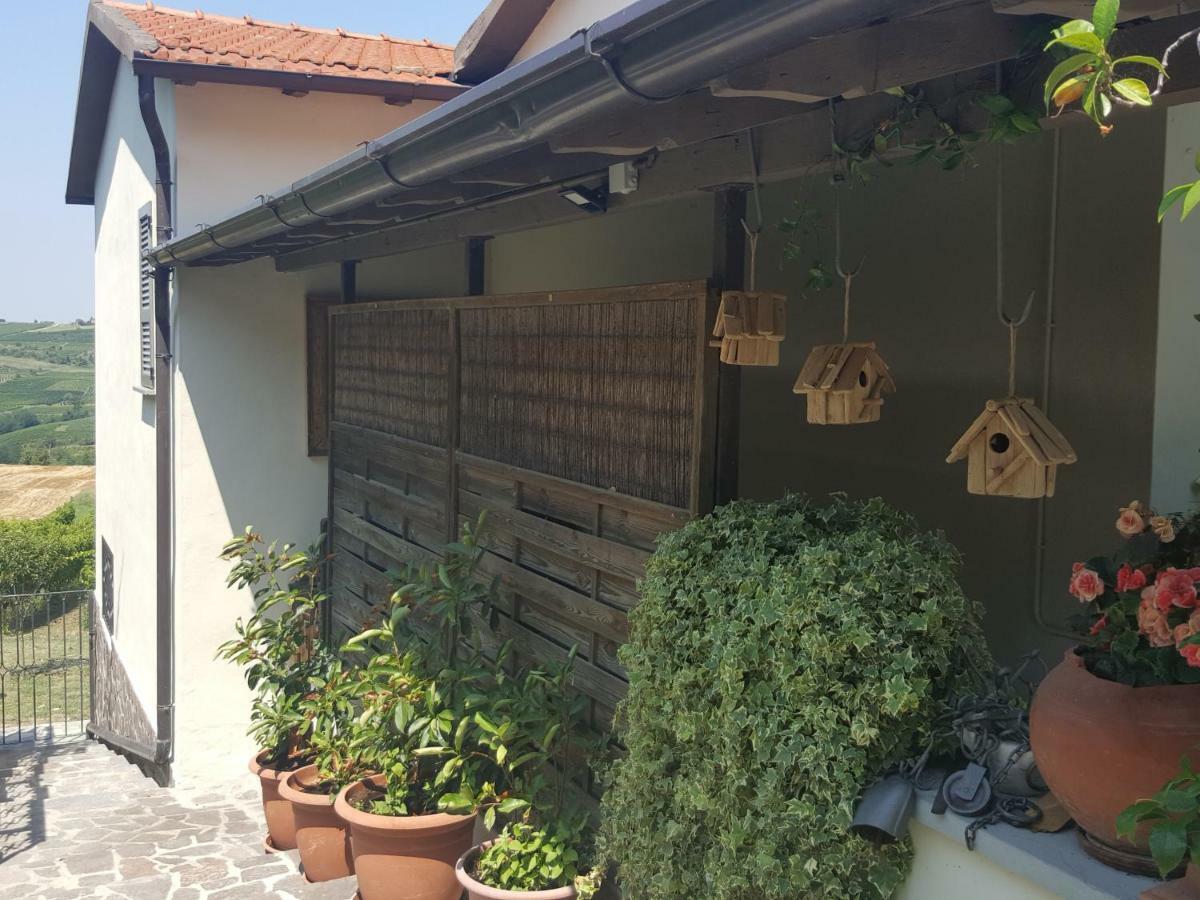 La Terrazza Sui Vigneti-Rovescala Bed & Breakfast San Damiano al Colle Exterior foto