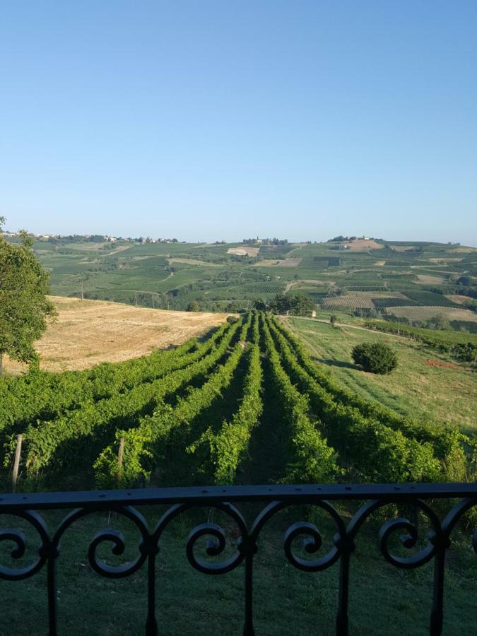 La Terrazza Sui Vigneti-Rovescala Bed & Breakfast San Damiano al Colle Exterior foto